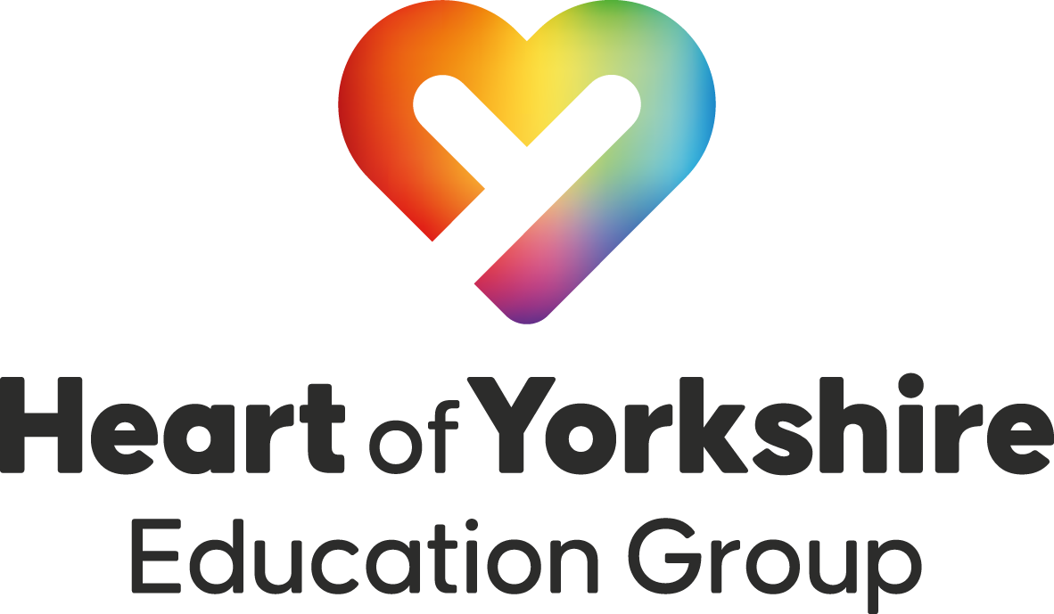 Selby College logo